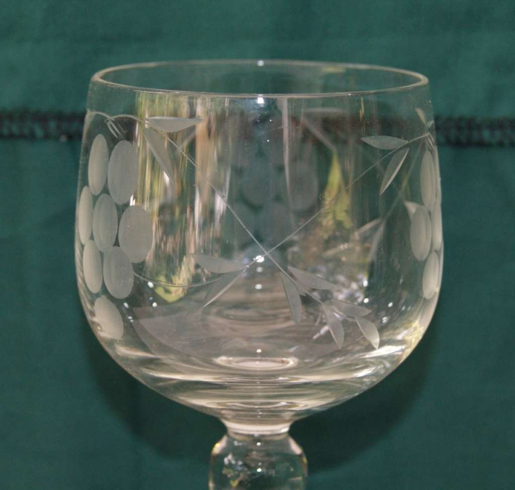 Grape Pattern Hock Glasses (5 available, bid per glass)