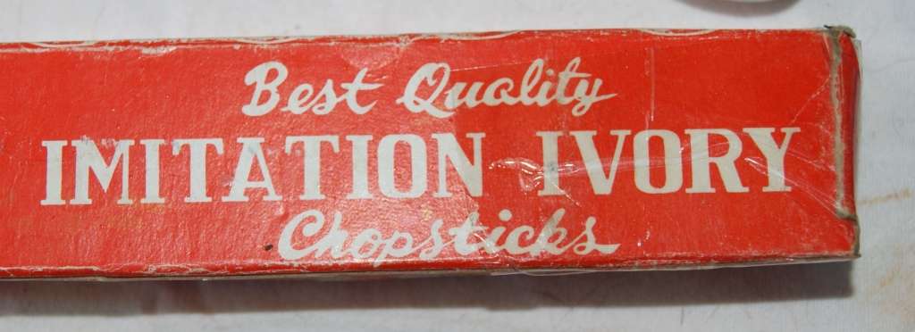 39 Piece Chinese Porcelain Dinner Service 8 Place settings, Box of Vintage Chopsticks, Bamboo Skewer