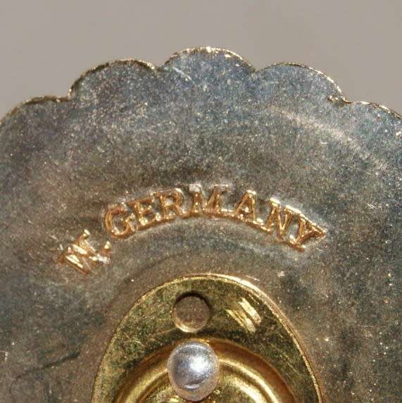 Vintage Filigree Scarf Brooch made in West Germany @@@ CCCRRRAAAZZZYYY R1 START