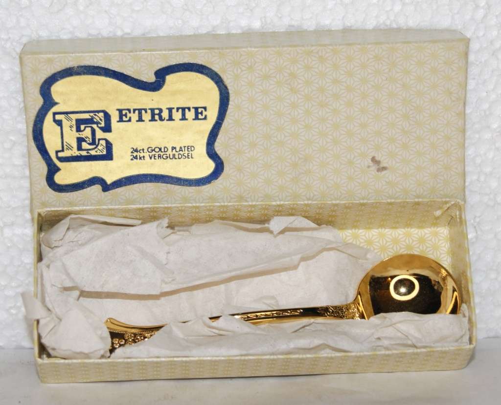 Vintage 24ct Gold Plated Eetrite Sugar Spoon @@@ CCCRRRAAAZZZYYY R1 START