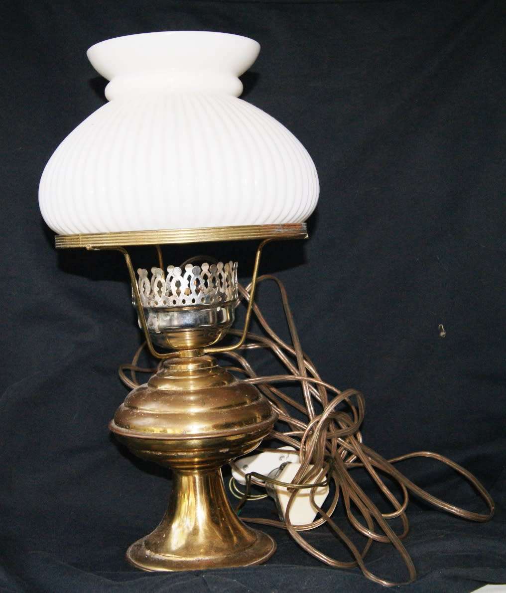 Stunning Vintage Brass and Milk Glass Lamp