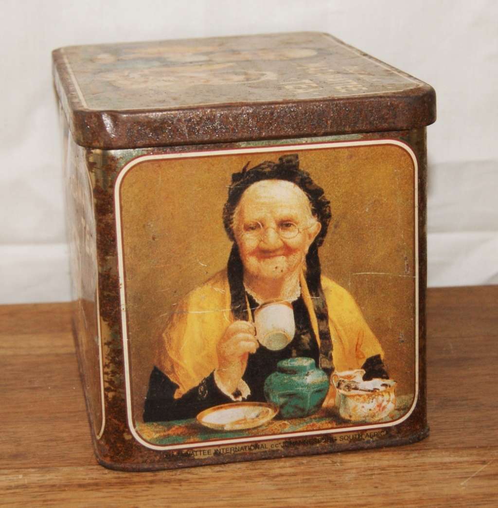 Vintage Mazawattee Tea Tin