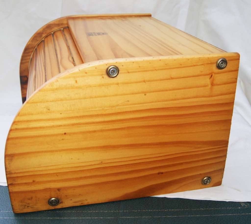 House of York Wooden Bread Bin