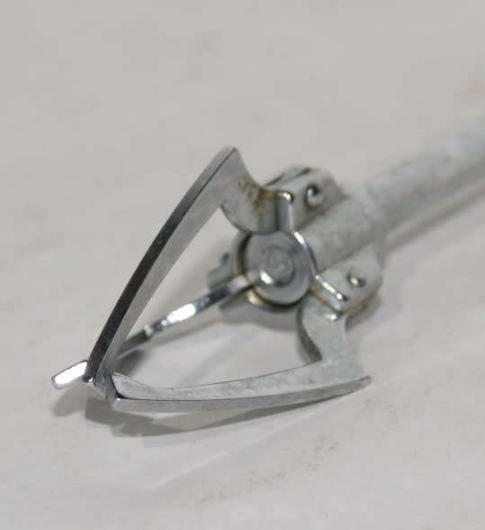 Vintage Spring Loaded Ice Tongs @@@ CCCRRRAAAZZZYYY R1 START
