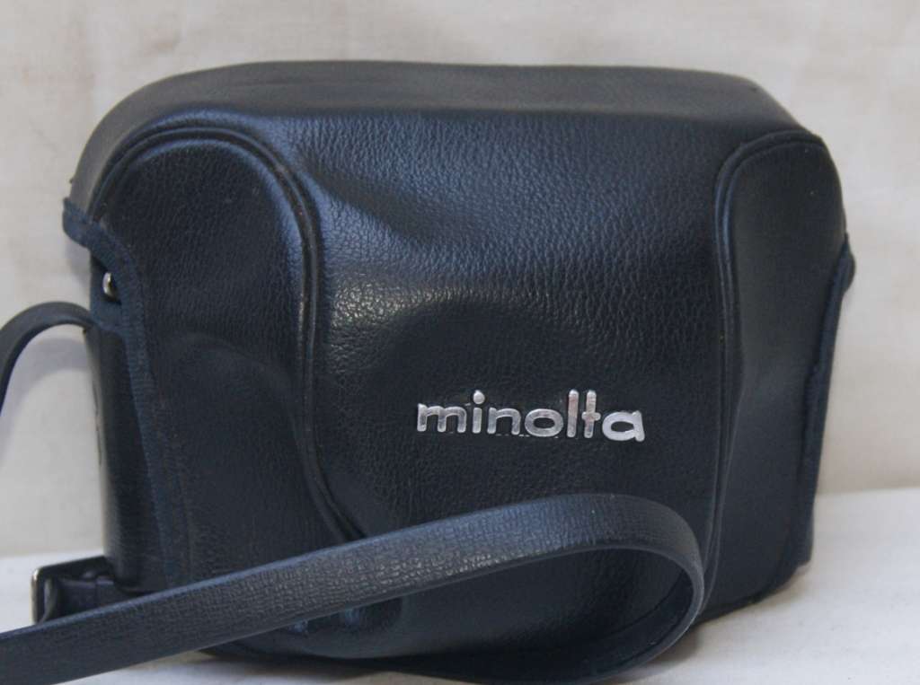 Minolta Camera Hi - Matic S