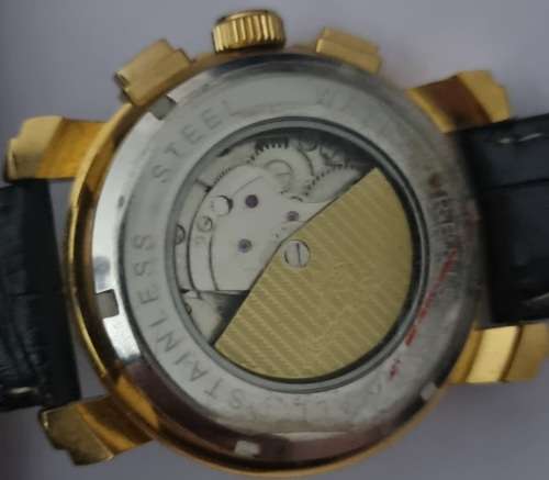 Expert-crafted grey homage