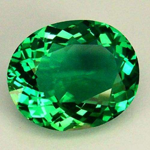 6.76ct GREEN OVAL QUARTZ
