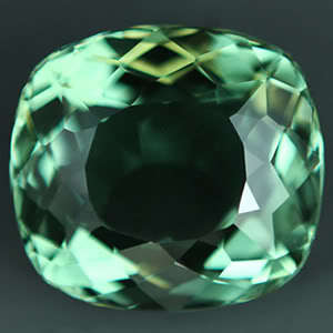 21.05ct EXCELLENT GREEN CUSHION QUARTZ