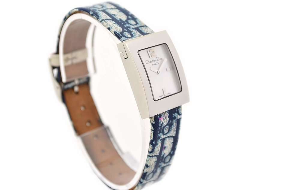 Vintage Christian Dior D78-109 Stainless Steel Ladies Quartz Watch 1504