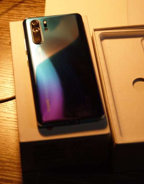Huawei P30 Pro - 128GB - Dual Sim - Color Aurora  **Used less than one month