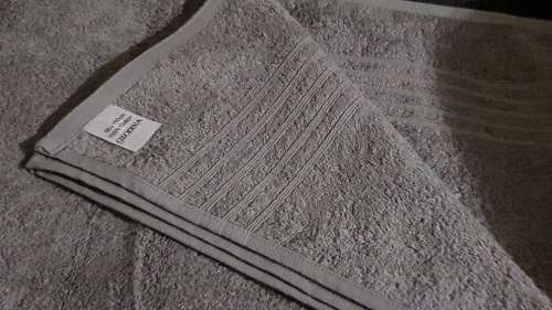 WARM GREY BATH SHEET