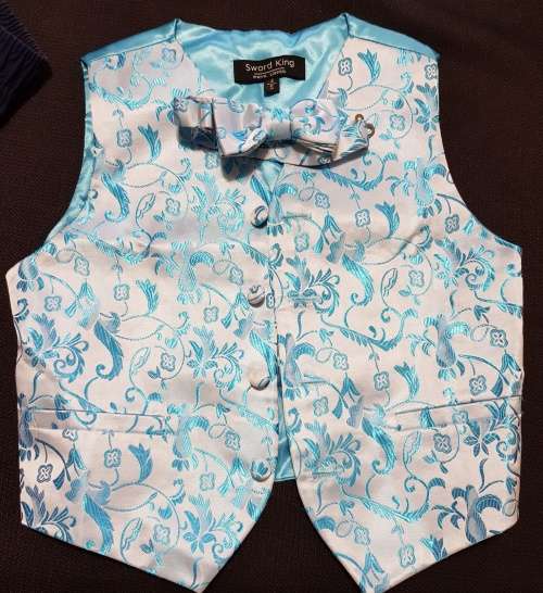 Boys Formal Waistcoat with Bow Tie (Size 4-5yrs)