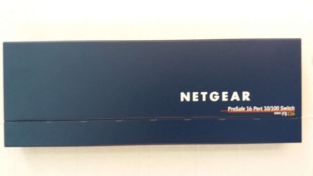 Netgear Pro safe 16 port 10/100 switch unmanaged Model FS116