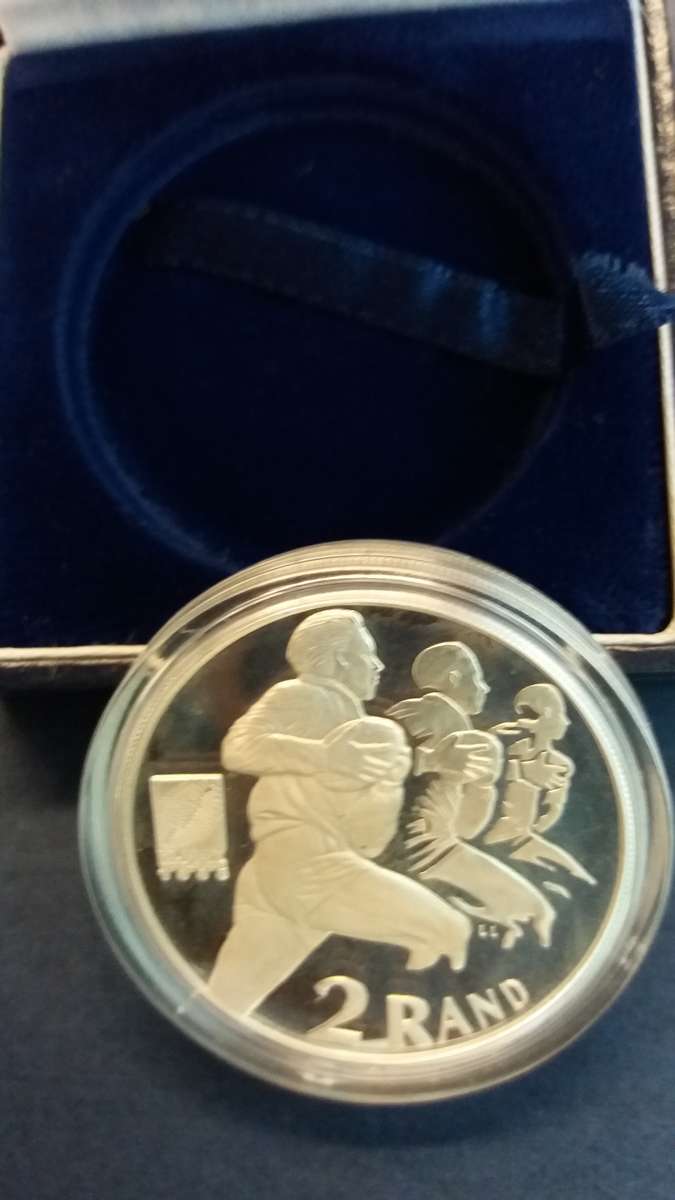 South Africa 1995 Rugby world cup commemorative R2  * No 0936* 1 OZ Silver mintage 3981