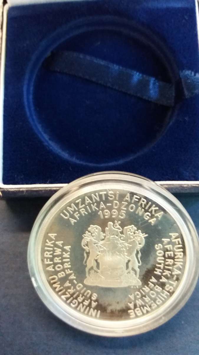 South Africa 1995 Rugby world cup commemorative R2  * No 0936* 1 OZ Silver mintage 3981