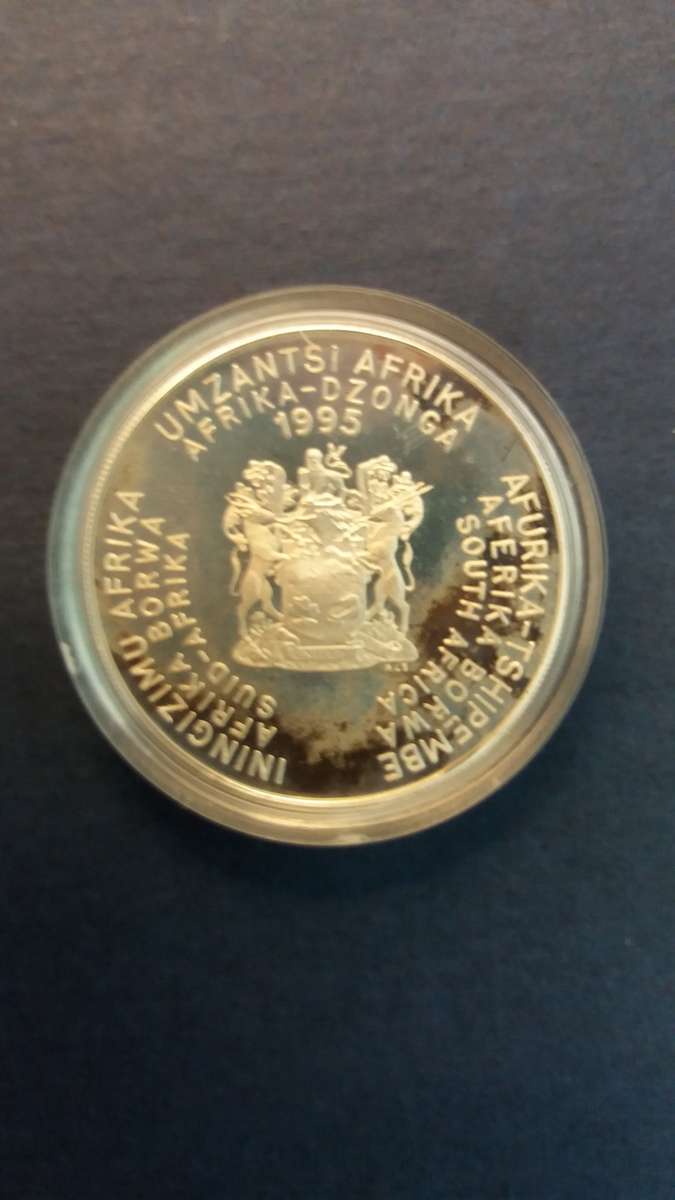 South Africa 1995 Rugby world cup commemorative R2  * No 0936* 1 OZ Silver mintage 3981