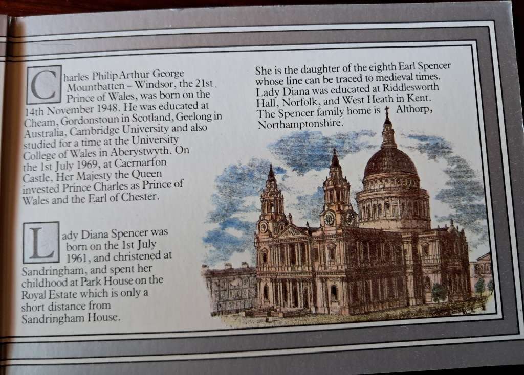 GREAT BRITAIN 1981 - CHARLES & DIANA - SPECIAL CROWN IN FOLDER - STRUCK AT ROYAL MINT