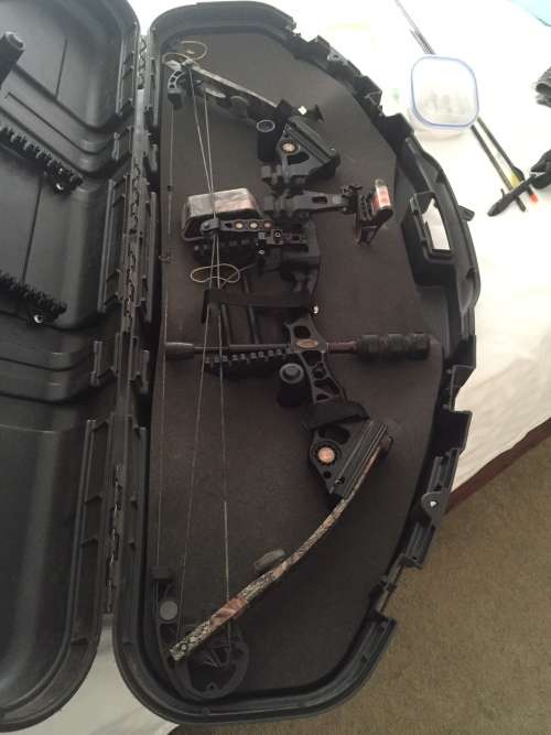 Mathew Apex 70-90lbs Compound Bow