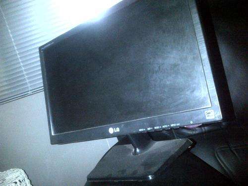 LG Monitor Flatron E1942 '19 inch'