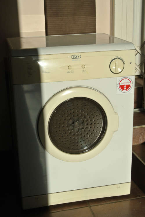 DEFY TUMBLE DRYER IN GOOD CONDITION