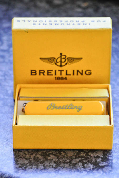 BREITLING CAMPING KNIFE IN ORIGINAL BOX IN PERFECT CONDITION