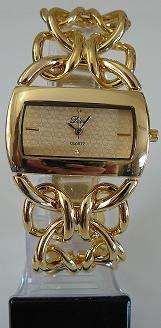 GOLD QUARTZ WATCH - STUNNING!!!