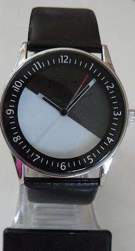 Justin men's watch with genuine leather strap **PLUS A FREE SET OF STRAPS!!**