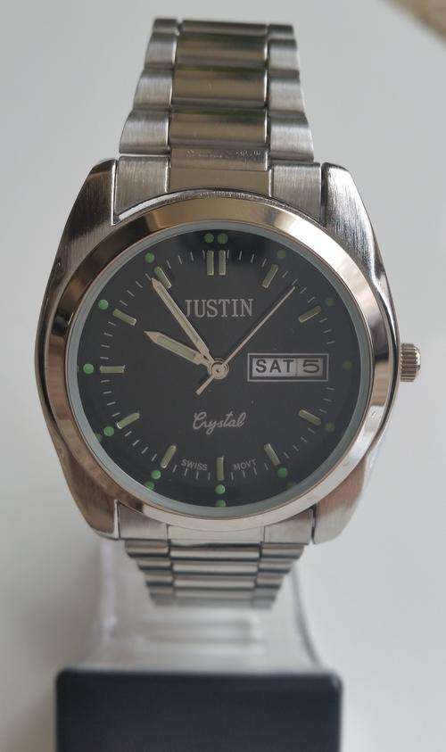Mens Silver watch - Date display - Glow in the dark dials(black face)**Perfect Valentines gift**