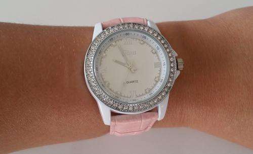 SO BEAUTIFUL!! PINK QUARTZ WATCH with DIAMONDS