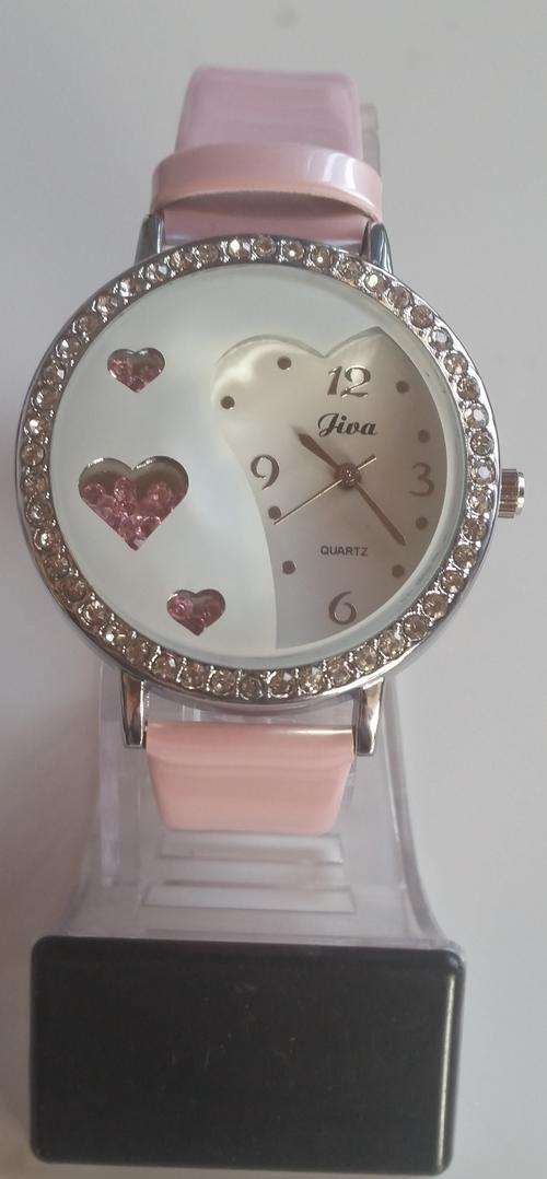SO BEAUTIFUL!! Pink QUARTZ WATCH with DIAMONDS