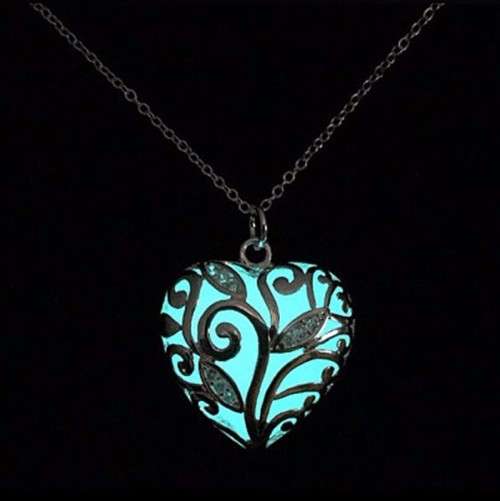 Glow-In-The-Dark Heart Pendant on Chain (Deep Blue)