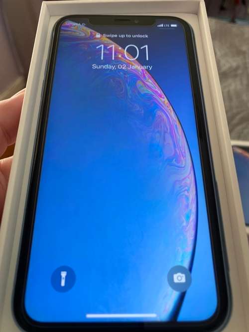 Iphone XR 64GB Blue Spotlesss