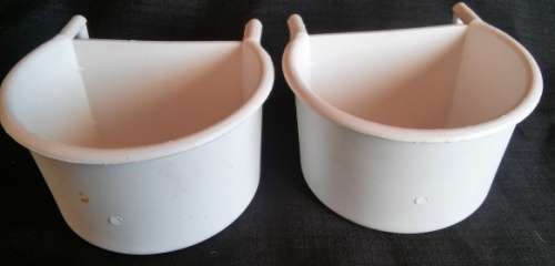 Daro - Bird Feeders/Bowls