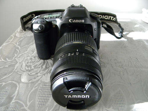 Canon EOS 10D Digital SLR Camera + Tamron AF 70-300mm 4-5.6 Lens
