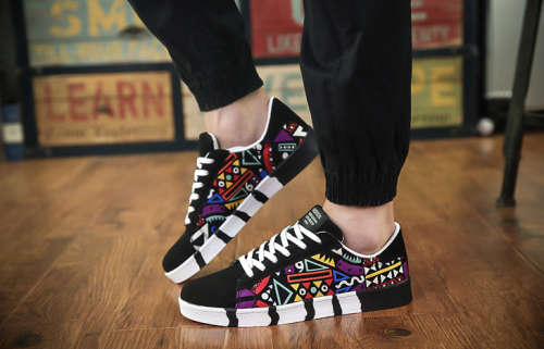 Limited Edition Unisex Graffiti sneakers