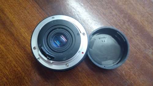 Cosina MC Cosinon-W 28mm lens w/ Case
