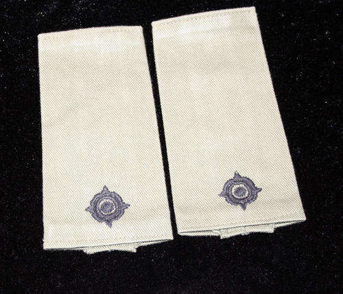 Rhodesian Army 2nd Lieutenant Epaulettes Slip On Pair