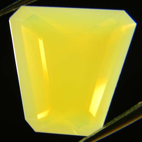 3.85 Ct. 100% Natural Fancy Yellow Fire OPAL Untreated From Mexico