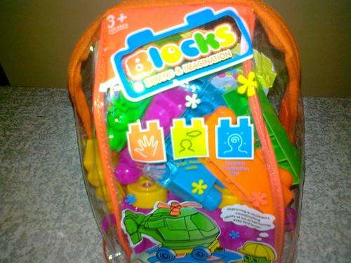 BUILDING BLOCKS BACKPACK FOR LITTLE ONES(200MMX145MM)