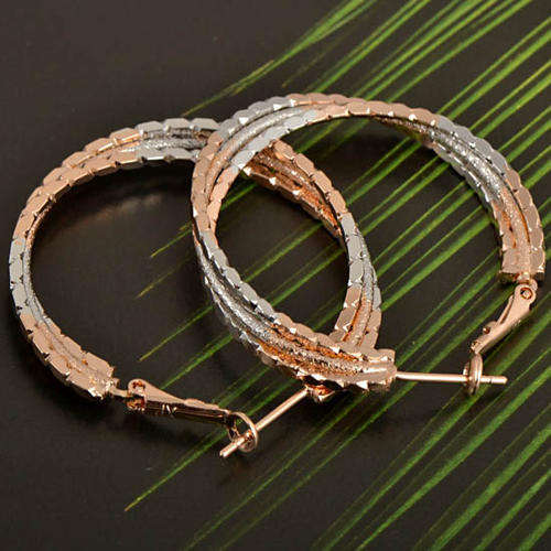 9K GOLD TWO TONE HOOP EAR RINGS