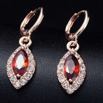 18 KT ROSE GOLD PLATED OVAL DANGLE EAR RINGS