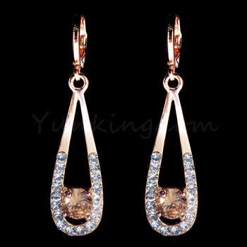 18 KT ROSE GOLD PLATED OVAL DANGLE EAR RINGS