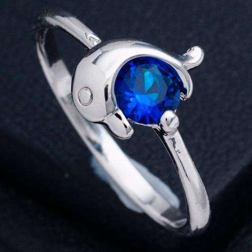PLATINUM PLATED CRYSTAL GIRLS DOLPHIN RING SIZE 6