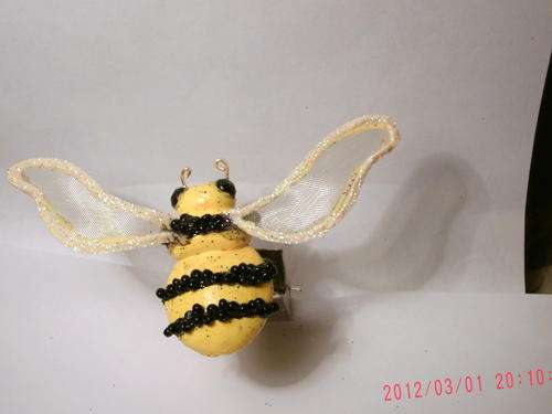 Bee with clips  (90 x 40 mm) clip on curtains/lamps or wedding decor