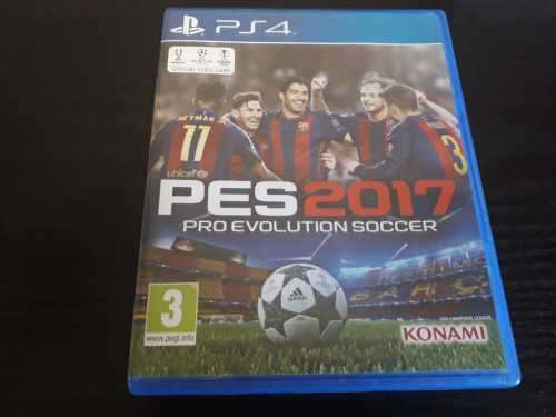 PES 2017 (Pro Evolution Soccer) PS4
