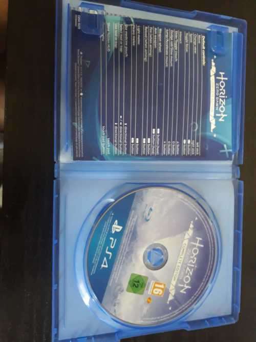 Horizon Zero Dawn Complete Edition (Playstation 4)