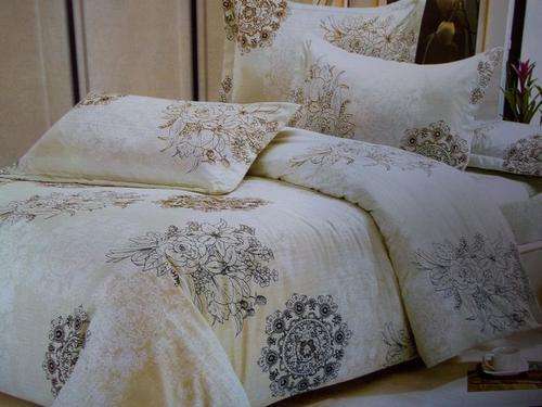 NEW ARRIVED!!! 6 PIECE QUEEN SIZE LUXURY SUPER SOFT TOP QUALITY EXELLENT MATERIAL DUVET COVER SET