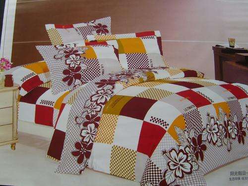 6 PICE QUEEN SIZE TOP QUALITY  WONDERFUL DUVET COVER SET