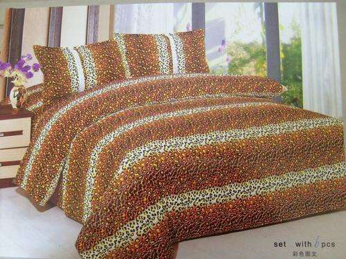 6 PICE QUEEN SIZE TOP QUALITY  WONDERFUL DUVET COVER SET