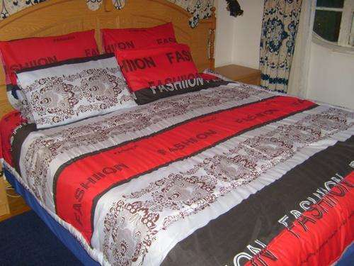 5 PIECE QUEEN SIZE THICK WONDERFUL COMFORTER SET